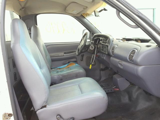 3B6KC26Z3XM580972 - 1999 DODGE RAM 2500 WHITE photo 5