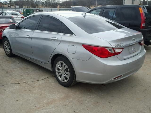 5NPEB4AC2BH184380 - 2011 HYUNDAI SONATA GLS SILVER photo 3