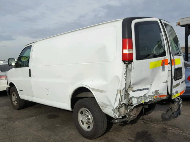 1GCGG25V561180914 - 2006 CHEVROLET EXPRESS G2 WHITE photo 3