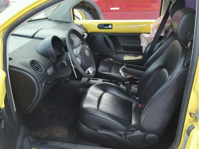 3VWRR21C46M407713 - 2006 VOLKSWAGEN NEW BEETLE 黄色 照片 5