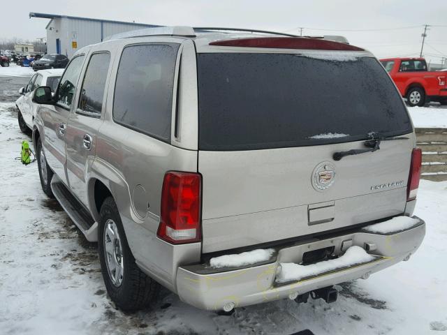 1GYEK63N64R245598 - 2004 CADILLAC ESCALADE L TAN photo 3