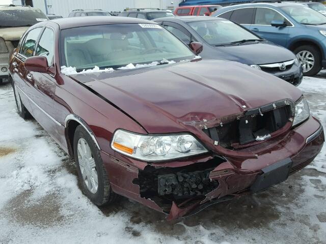 1LNHM83W74Y617985 - 2004 LINCOLN TOWN CAR U BURGUNDY photo 1