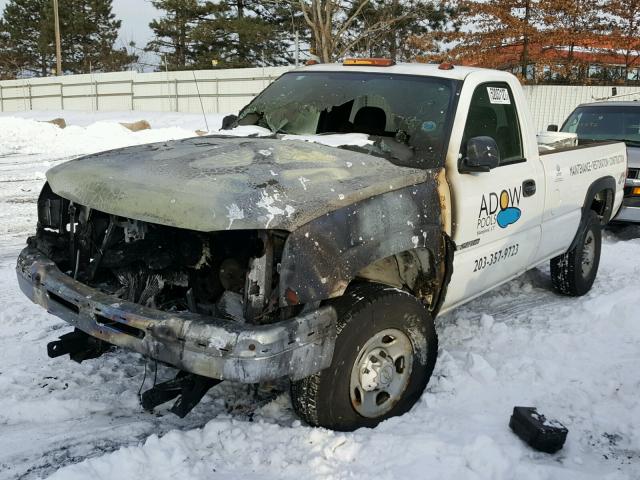 1GCHK24U77E162534 - 2007 CHEVROLET SILVERADO WHITE photo 2