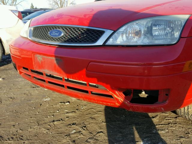 1FAFP34N27W254304 - 2007 FORD FOCUS ZX4 RED photo 9