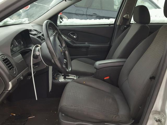 1G1ZT51806F166193 - 2006 CHEVROLET MALIBU LT Gümüş foto 5