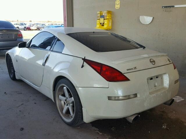 JN1AZ34D55M604171 - 2005 NISSAN 350Z COUPE WHITE photo 3