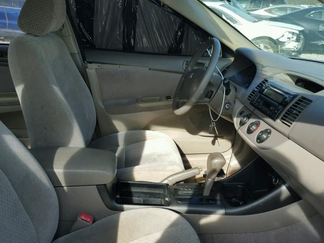 4T1BE32K44U342362 - 2004 TOYOTA CAMRY LE BEIGE photo 5