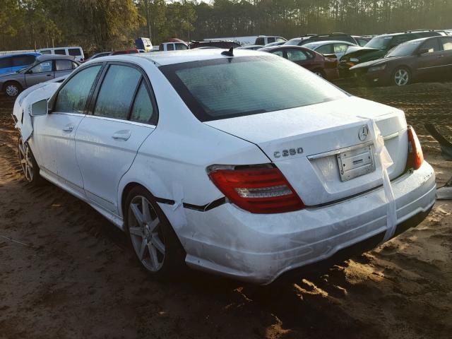 WDDGF4HB9DR269230 - 2013 MERCEDES-BENZ C 250 WHITE photo 3