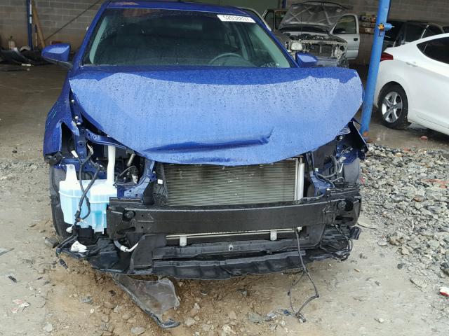 4T1BF1FK3GU599741 - 2016 TOYOTA CAMRY LE BLUE photo 9