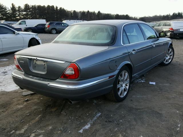 SAJWA79C85SG47517 - 2005 JAGUAR XJ8 L GRAY photo 4