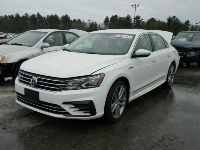 1VWDT7A30HC039933 - 2017 VOLKSWAGEN PASSAT R-L WHITE photo 2