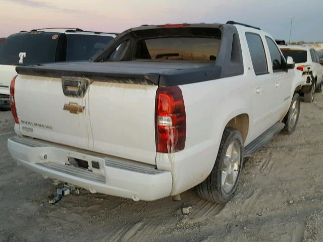 3GNEC12047G144583 - 2007 CHEVROLET AVALANCHE WHITE photo 4