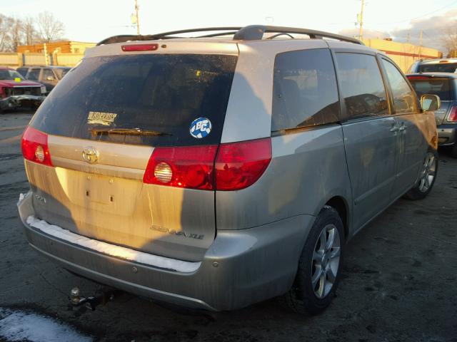 5TDZK22C67S096888 - 2007 TOYOTA SIENNA XLE SILVER photo 4