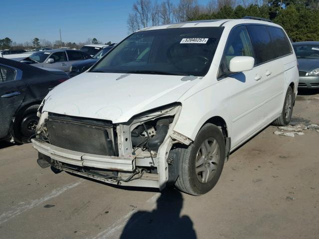 5FNRL386X6B000249 - 2006 HONDA ODYSSEY EX WHITE photo 2