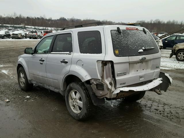 1FMCU9DG1BKC36012 - 2011 FORD ESCAPE XLT SILVER photo 3