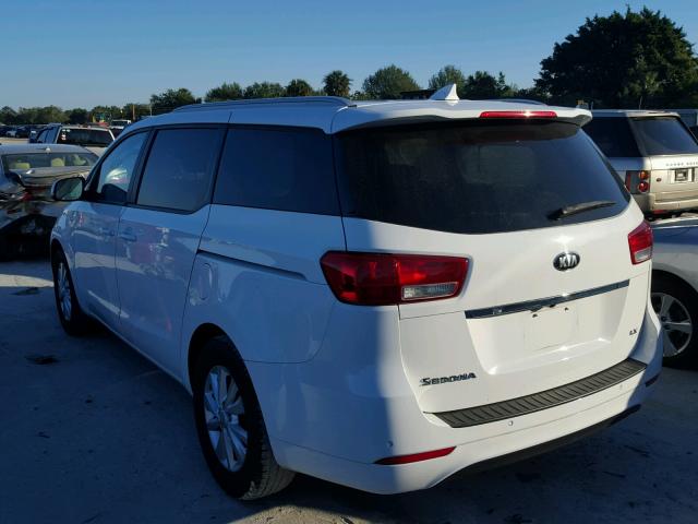 KNDMB5C15F6018433 - 2015 KIA SEDONA LX WHITE photo 3