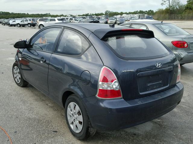 KMHCM36C49U121149 - 2009 HYUNDAI ACCENT GS CHARCOAL photo 3