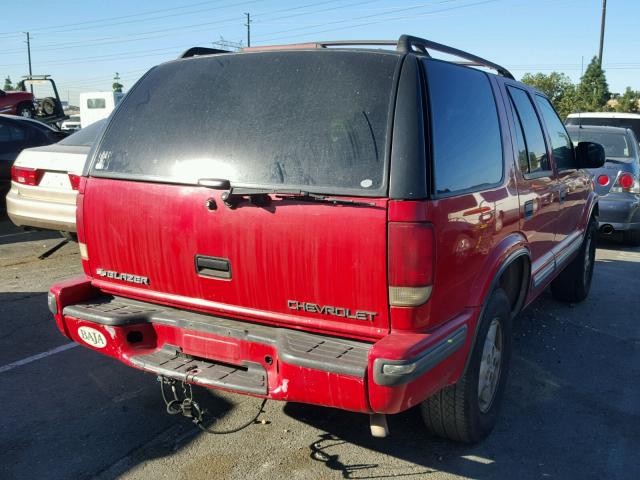 1GNDT13W3X2184547 - 1999 CHEVROLET BLAZER RED photo 4