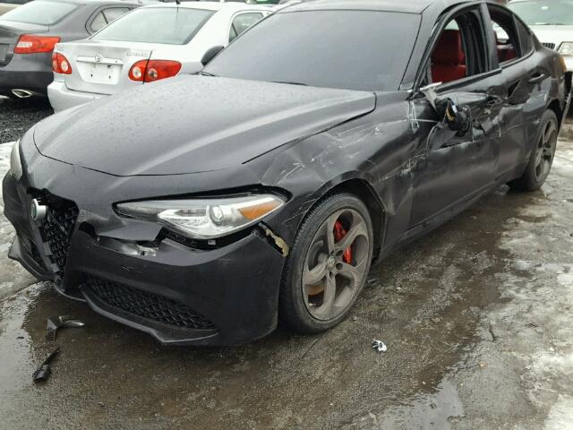 ZARFAEDNXH7548641 - 2017 ALFA ROMEO GIULIA Q4 BLACK photo 2