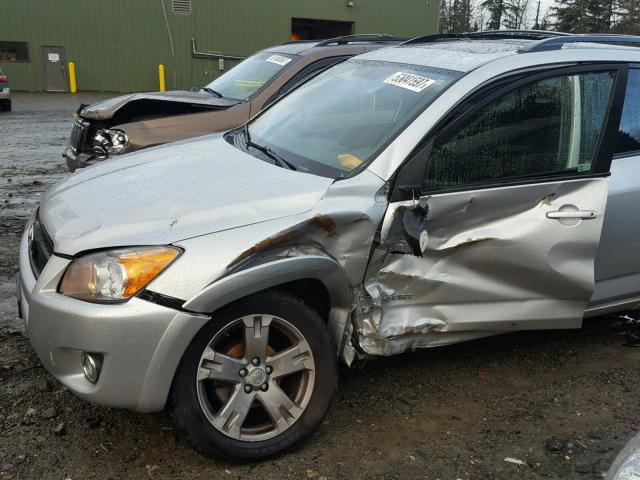 JTMRF4DV0A5018747 - 2010 TOYOTA RAV4 SPORT SILVER photo 9