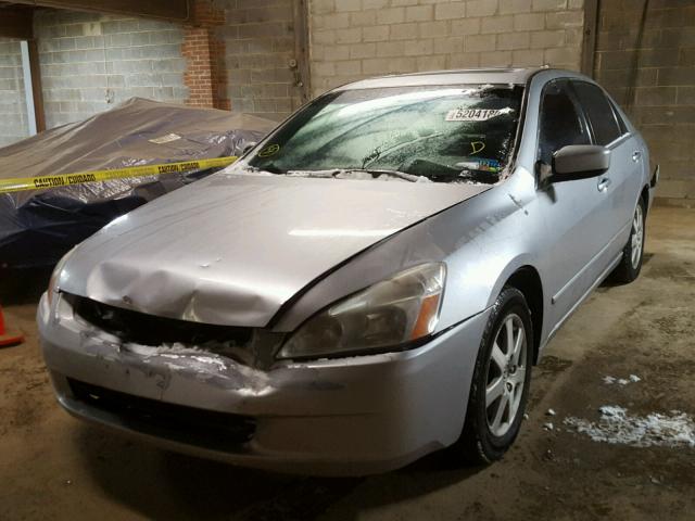 1HGCM66565A070581 - 2005 HONDA ACCORD EX SILVER photo 2