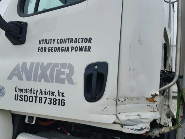 3AKJGED60FSGL0815 - 2015 FREIGHTLINER CASCADIA 1 WHITE photo 10