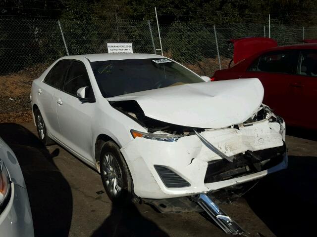 4T1BF1FK6EU730271 - 2014 TOYOTA CAMRY L WHITE photo 1