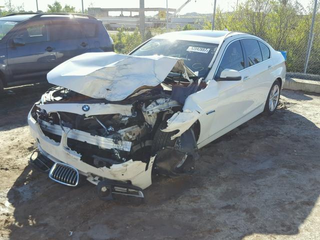 WBA5A5C53FD525141 - 2015 BMW 528 I WHITE photo 2