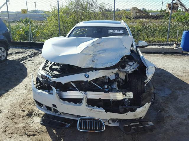 WBA5A5C53FD525141 - 2015 BMW 528 I WHITE photo 9