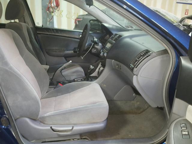 1HGCM56354A121964 - 2004 HONDA ACCORD LX BLUE photo 5