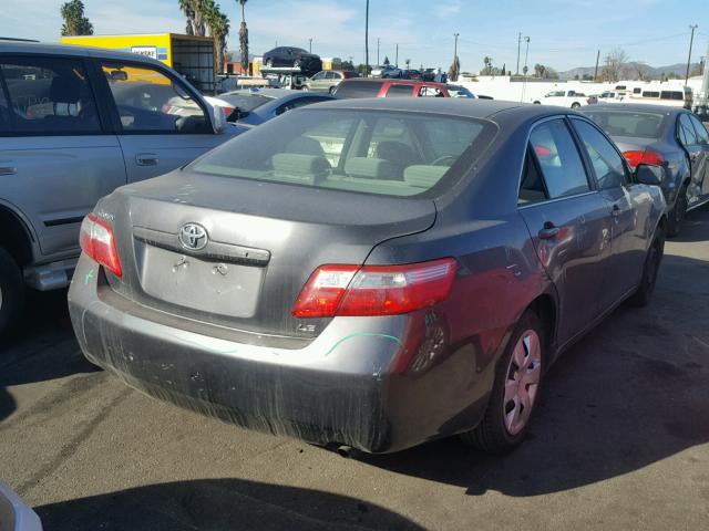 4T4BE46K38R044946 - 2008 TOYOTA CAMRY CE GRAY photo 4