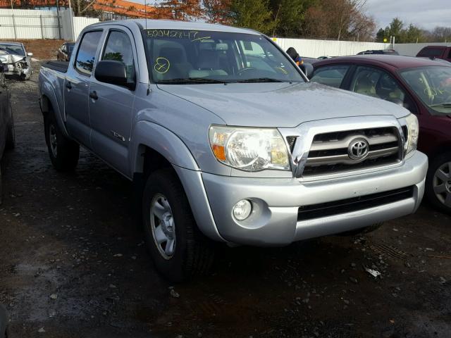 3TMLU42N39M027608 - 2009 TOYOTA TACOMA DOU SILVER photo 1