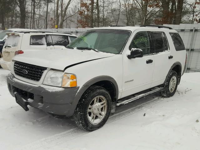 1FMZU72K02ZC71105 - 2002 FORD EXPLORER X WHITE photo 2