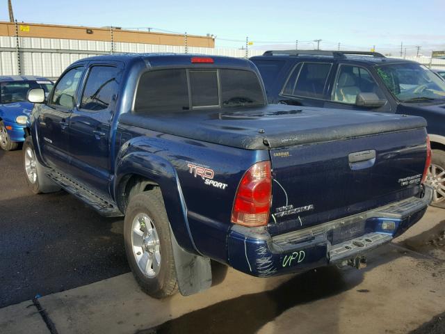 5TEJU62N98Z513991 - 2008 TOYOTA TACOMA DOU BLUE photo 3