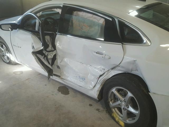 1G1ZB5ST7HF261519 - 2017 CHEVROLET MALIBU LS WHITE photo 9