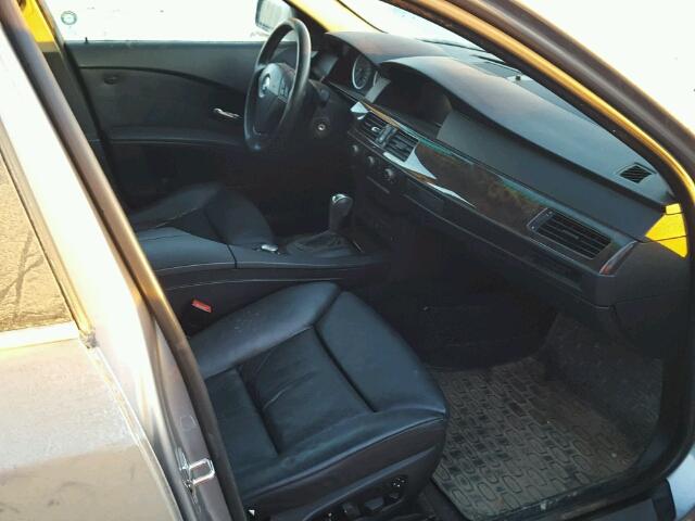 WBANB33504B110014 - 2004 BMW 545 I GRAY photo 5