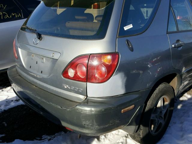 JT6HF10U8Y0127785 - 2000 LEXUS RX 300 GRAY photo 9