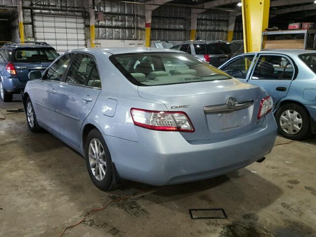 4T1BB3EK7BU135322 - 2011 TOYOTA CAMRY HYBR BLUE photo 3