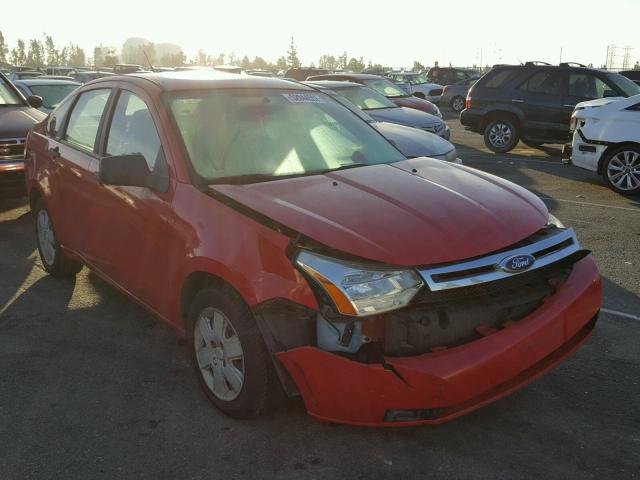 1FAHP34N38W128236 - 2008 FORD FOCUS S/SE RED photo 1