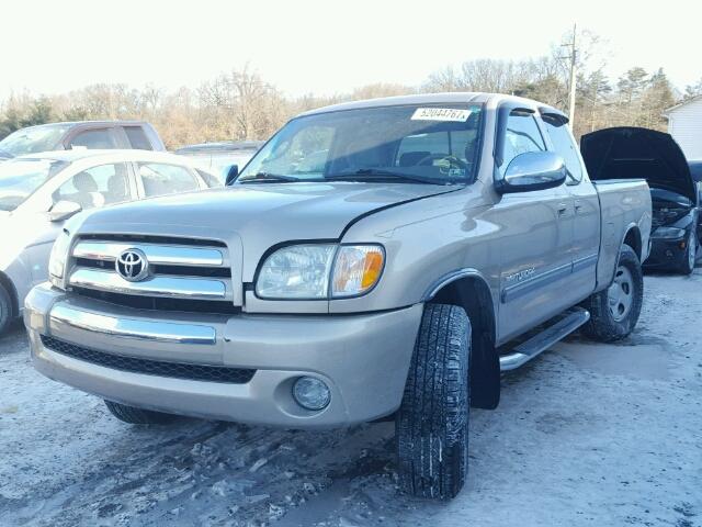 5TBBN44154S435922 - 2004 TOYOTA TUNDRA ACC TAN photo 2