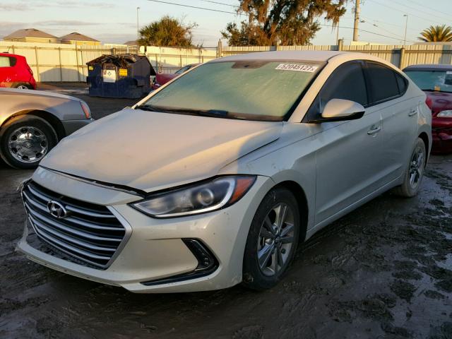 5NPD84LF7HH057361 - 2017 HYUNDAI ELANTRA SE SILVER photo 2