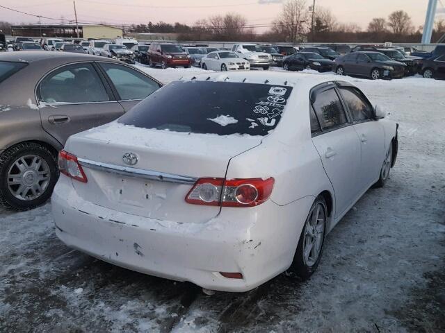 2T1BU4EE8BC633993 - 2011 TOYOTA COROLLA BA WHITE photo 4