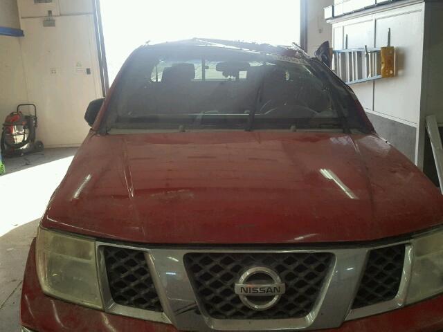 1N6AD06W26C449432 - 2006 NISSAN FRONTIER K RED photo 10