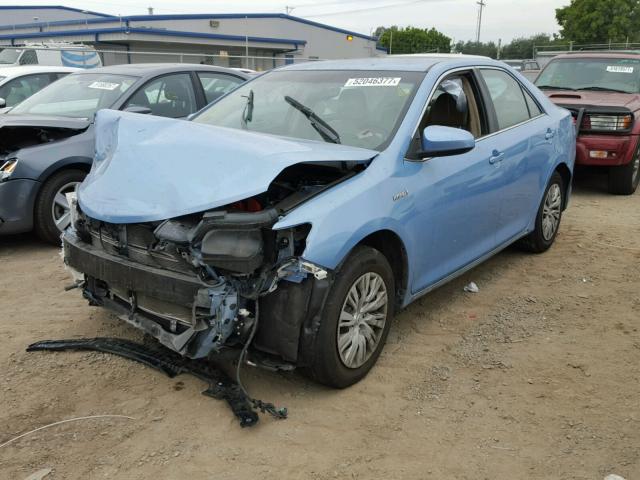 4T1BD1FK9CU035222 - 2012 TOYOTA CAMRY HYBR BLUE photo 2