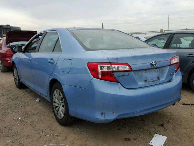 4T1BD1FK9CU035222 - 2012 TOYOTA CAMRY HYBR BLUE photo 3