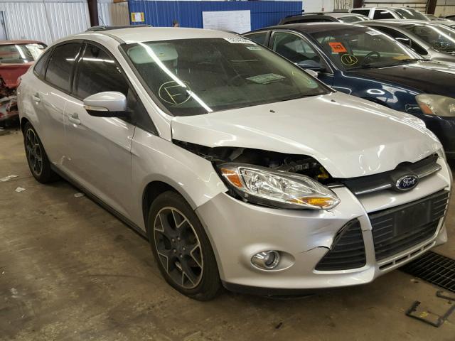 1FADP3F25DL138229 - 2013 FORD FOCUS SE SILVER photo 1