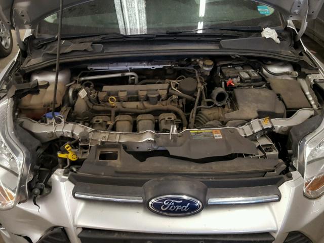 1FADP3F25DL138229 - 2013 FORD FOCUS SE SILVER photo 7