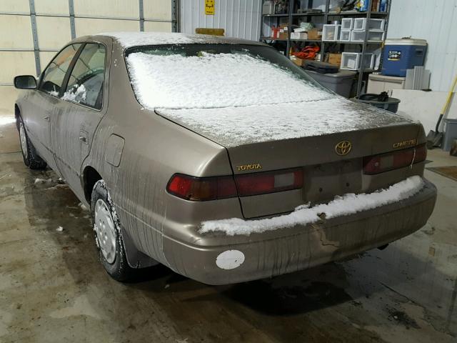 4T1BG22K9XU600383 - 1999 TOYOTA CAMRY CE TAN photo 3