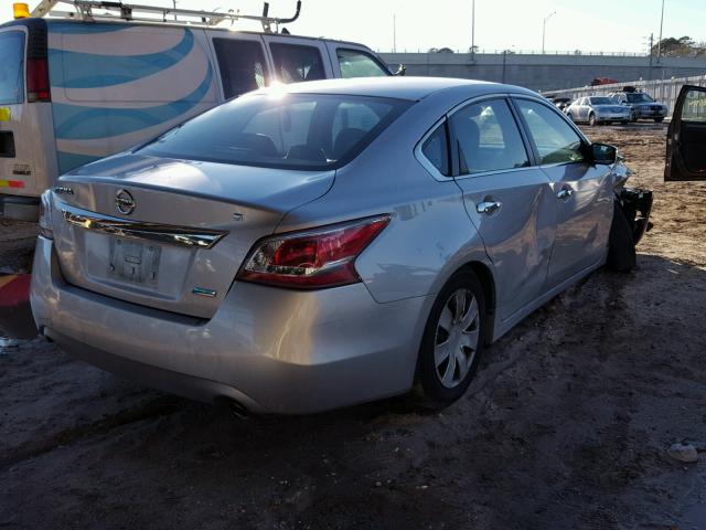 1N4AL3APXDN522447 - 2013 NISSAN ALTIMA 2.5 SILVER photo 4