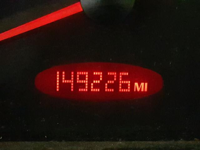 1G2ZG57BX84285208 - 2008 PONTIAC G6 BASE GRAY photo 8